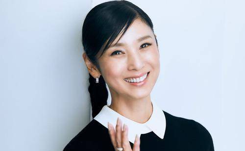 宝冢出身的人气女演员top10_家族_绀野真昼_家庭