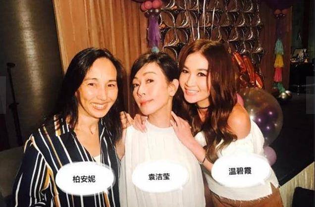 为了能填补心中的空缺,她开始信佛,研究佛法,尽可能远离这滚滚红尘中