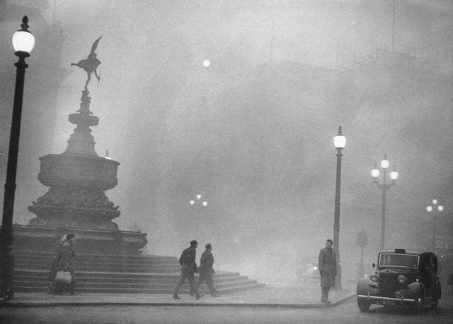 最严重的空气污染事件:1952年12月,伦敦烟雾事件,12000人丧生_市民
