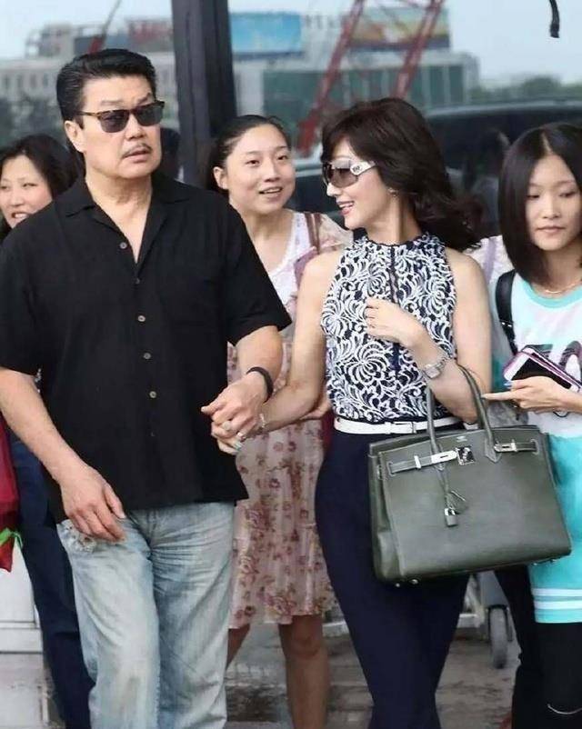 香港最著名的胡须佬,胡子不仅仅是标志,更是风格体现_林子祥_陈勋