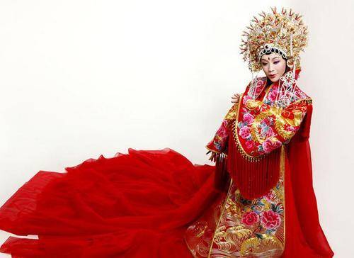 李玉刚老婆近照曝光,难怪李玉刚不愿公开她,原来长成这样_妻子_时候