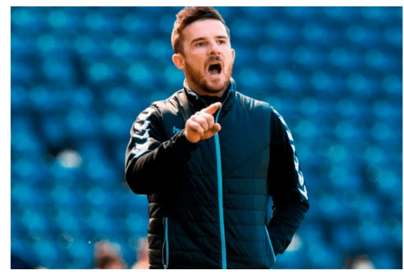 巴里·弗格森在"冠军必须回家"声明中关闭了莱昂_流浪者_赛季_伤病