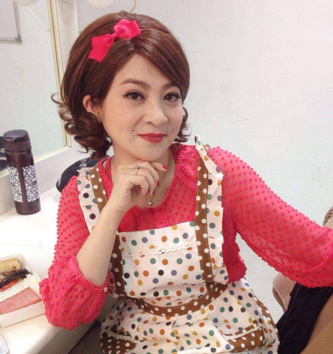 靠说月经来了脱困_王彩桦_吴京_牛肉场