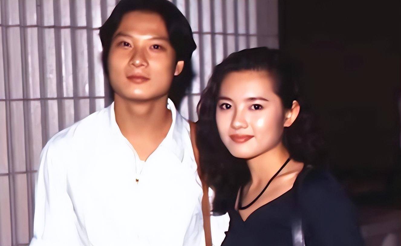 56岁女神李丽珍近照曝光,身宽体胖略臃肿,一代玉女终归跌落凡尘_时候