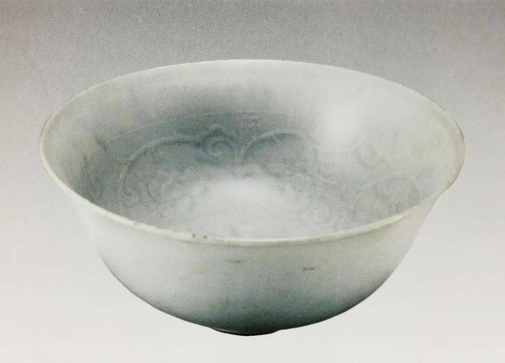 铭文器物-元“枢府”铭霁蓝釉白龙纹梅瓶图像研析_瓷器_元代_局部 铭文器物-元“枢府”铭霁蓝釉白龙纹梅瓶图像研析_瓷器_元代_局部