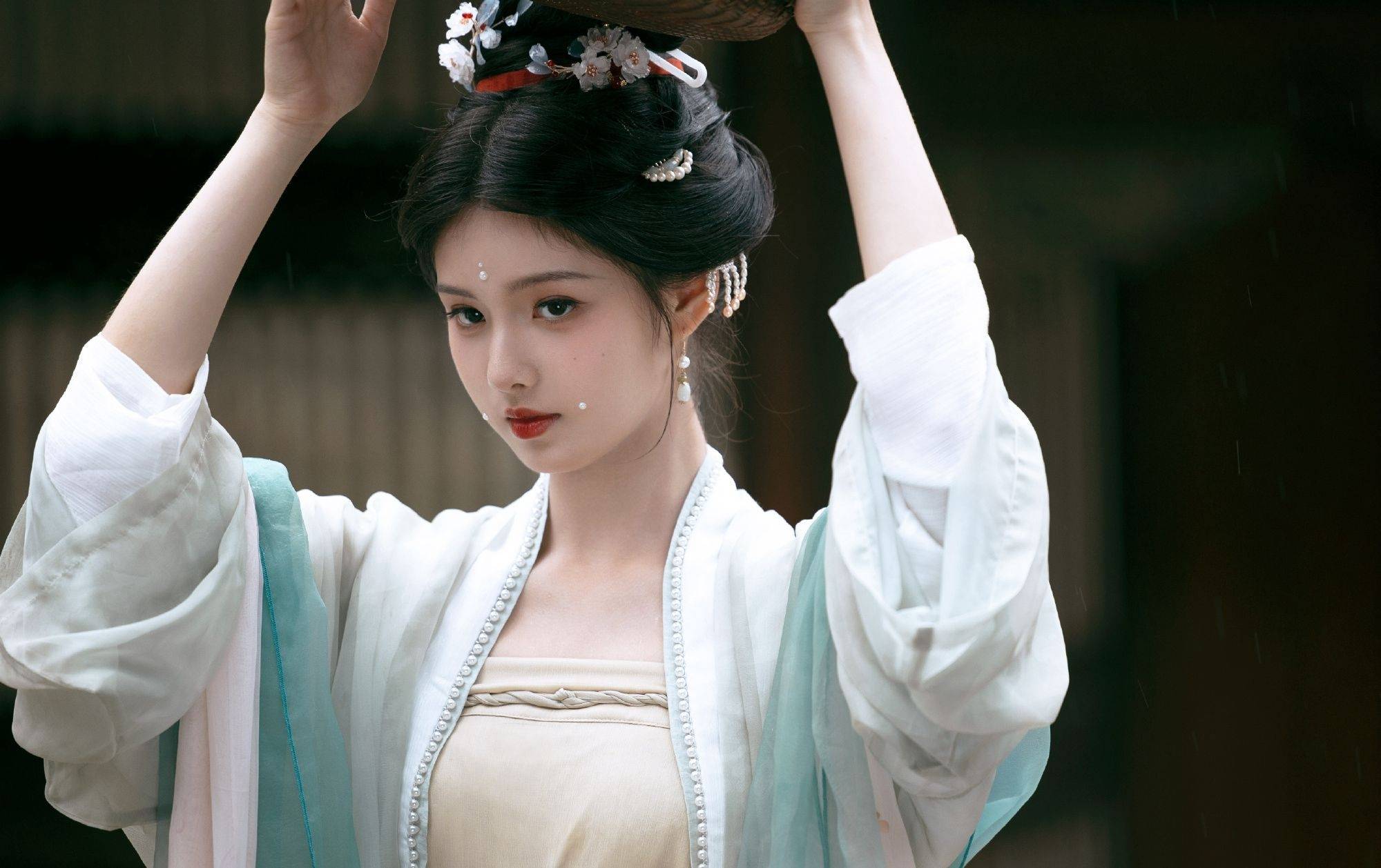 艾米白绿汉服仙气飘飘写真_支持_网友_下期