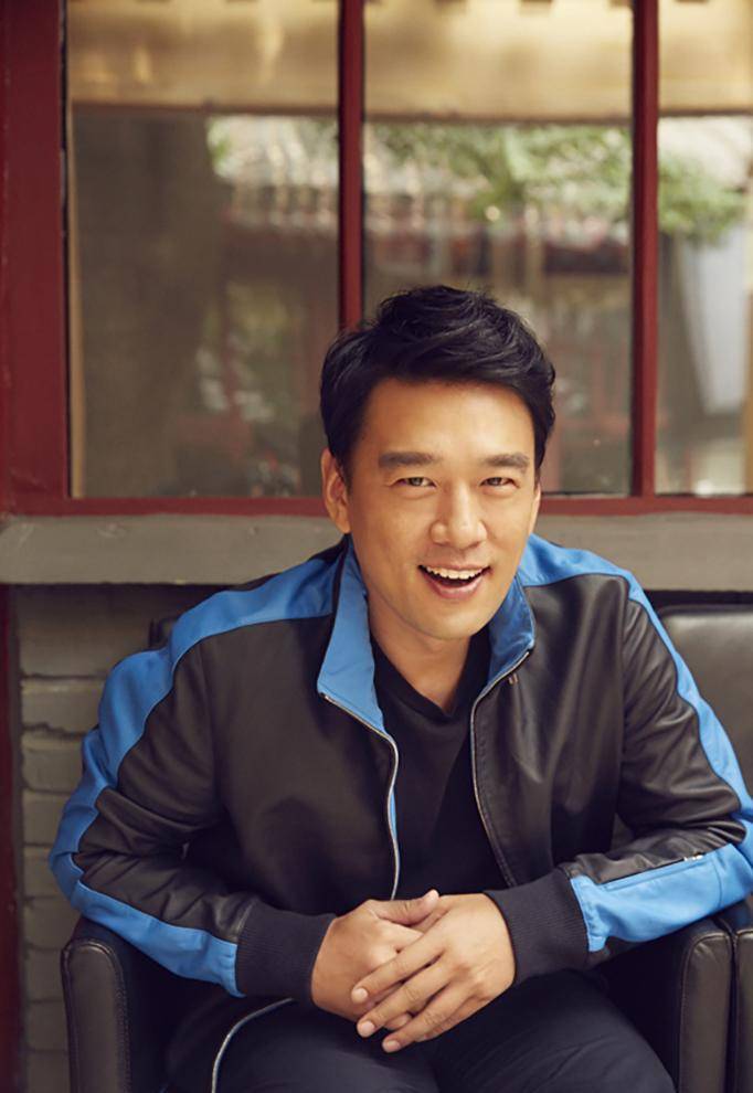 "人间清醒"王耀庆,出道26年零绯闻,靠中二沙雕迎来事业春天_电视剧