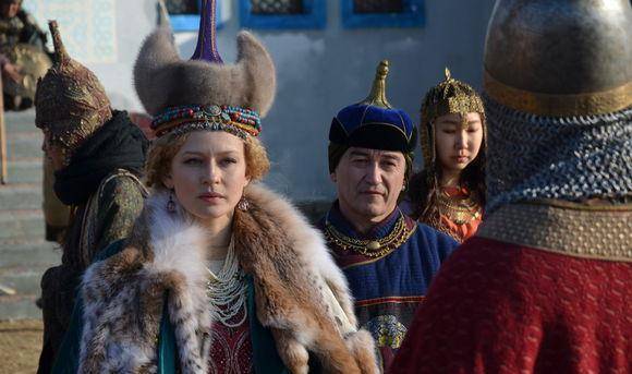 金帐汗国派人向俄罗斯索要钱财,莫斯科大公暴怒,下令将使者斩首_伊凡