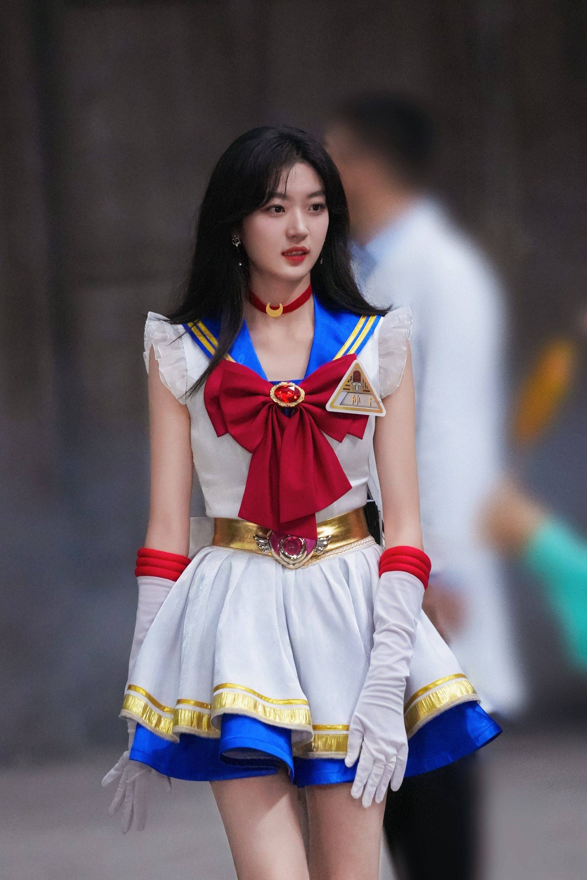 孙千长发飘飘连衣裙甜美可爱写真_少女_美貌_灵气