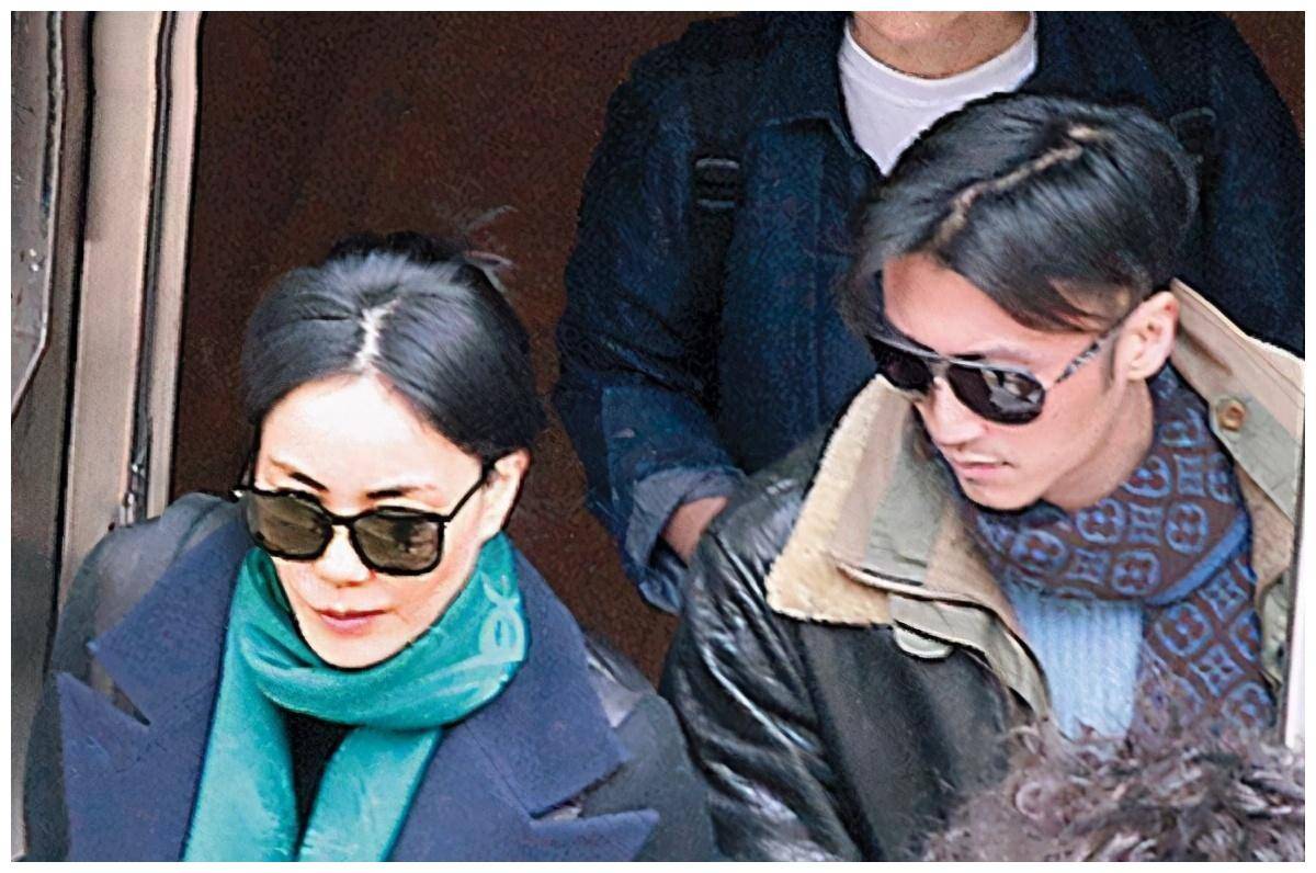 谢霆锋否认与王菲分手,撕开最后一层遮羞布_窦唯_因为_媒体