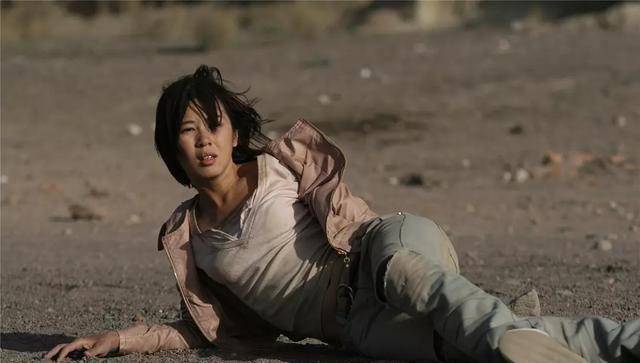 《战狼》里的龙小云,《杀生》里的马寡妇,《无人区》里的娇娇