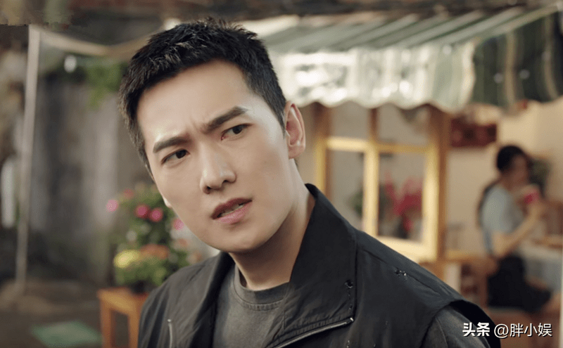 杨洋把偶像包袱焊身上了_魏大勋_演技_网友
