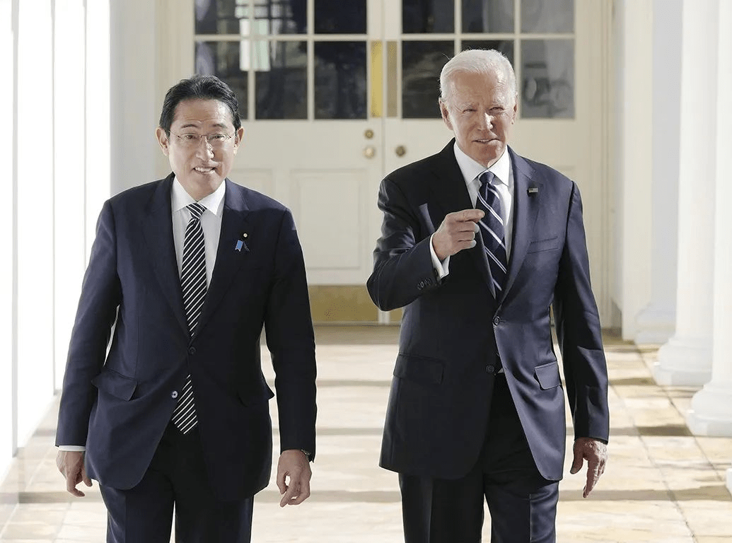 中俄军队在日本海集结之际,日本自卫队代表访华,望两国增加互信_日方