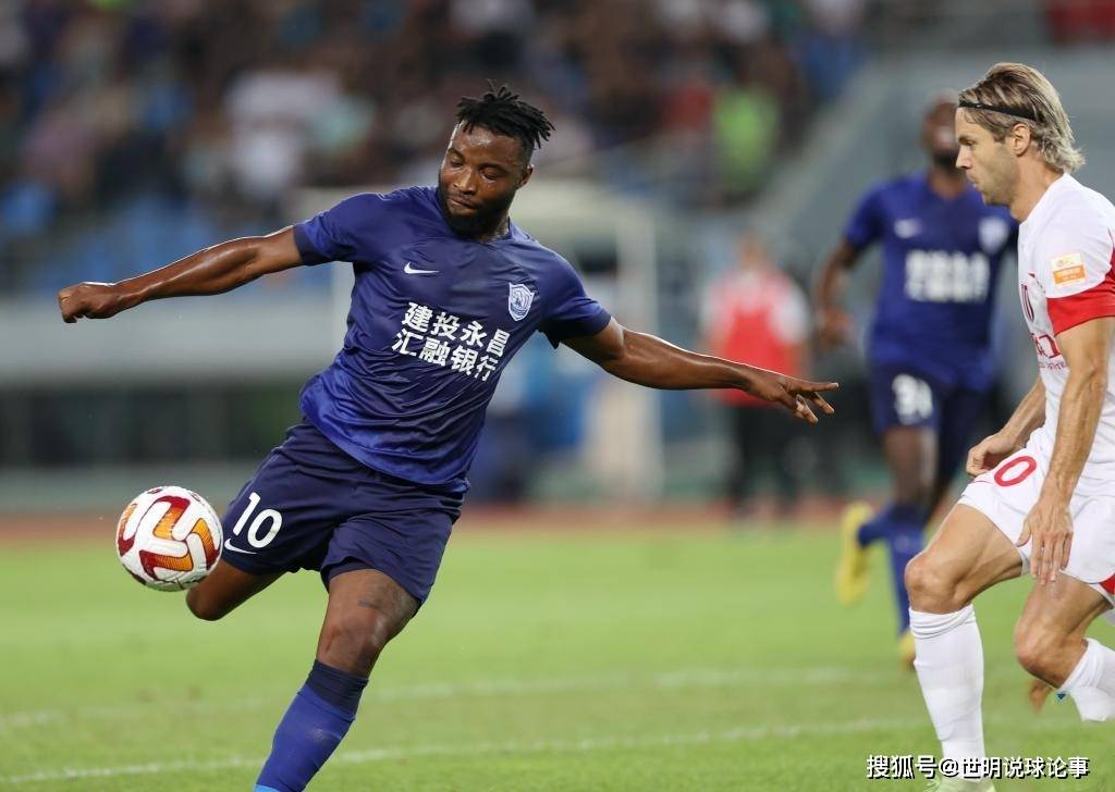 中超第18轮上海海港vs沧州雄狮:"巨人杀手"来者不善斩落领头羊?