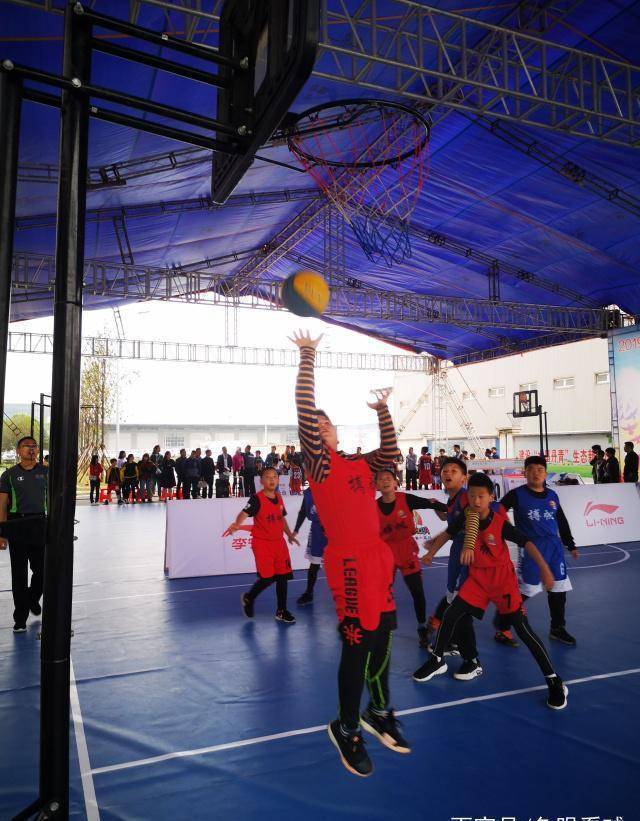 “小籃球”燃爆了，十年后的中國將成為籃球強國！