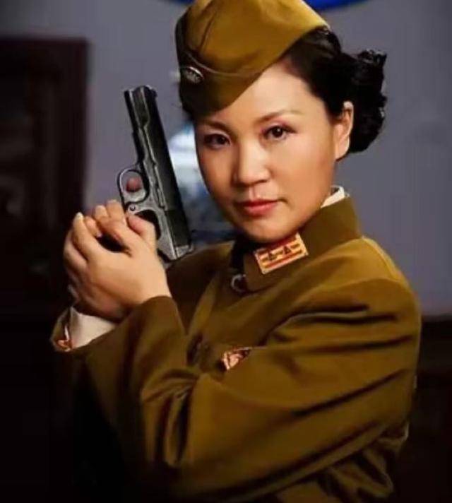 国民党"军统"后来改名为国民党"保密局",经过一段时间特殊培训后,她成