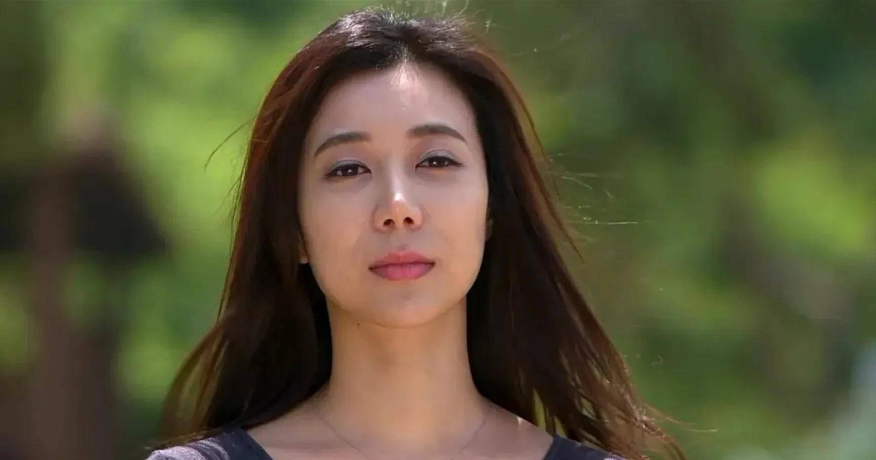 朴银狐金熙正金熙珍主演的电影只有三四部,没有上面两部多,但是每一部