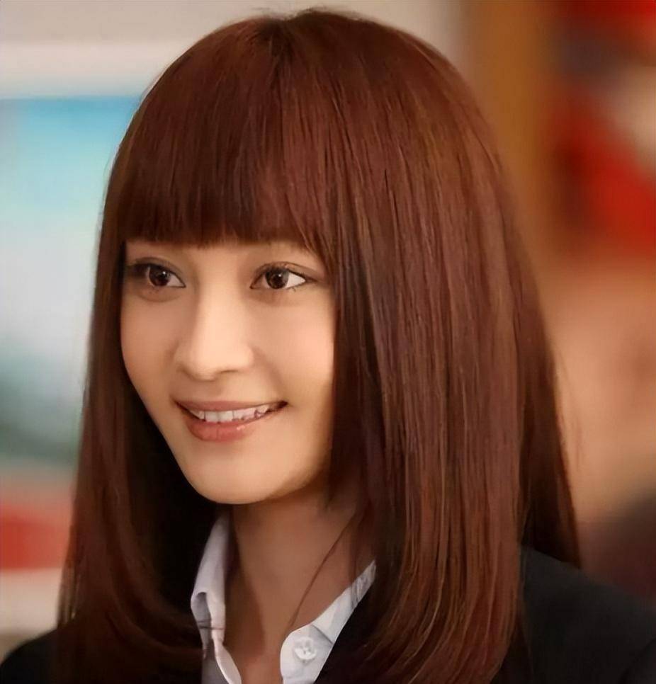 41岁姚笛近照曝光,面容憔悴满脸科技感被群嘲,她为何会成这样?_视频_