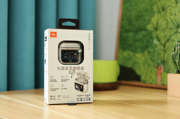 深度体验JBL TOUR PRO2,首款全彩LCD触控屏静噪耳机体验到底如何?