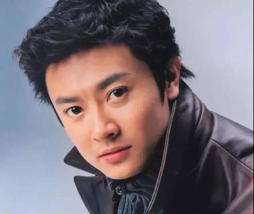 "傻白甜"印小天:被兄弟插刀,遭白富美骗婚,求求你长点心吧