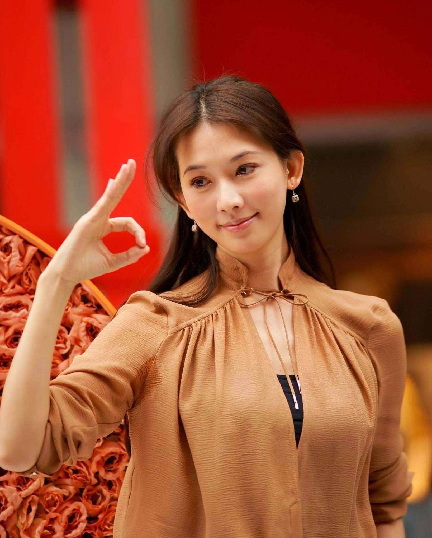 林志玲:昔日的"宅女"结婚后人气尽失,沦为笑话_黑泽平_丈夫_日本