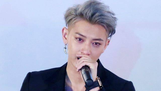 流量时代归国偶像成流量宠儿,资源好到爆炸但一代不如一代强_王嘉尔