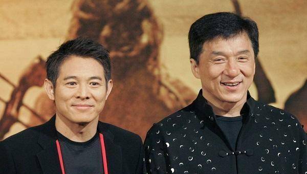 李连杰的朋友圈究竟有多牛?_吴京_时候_俩人