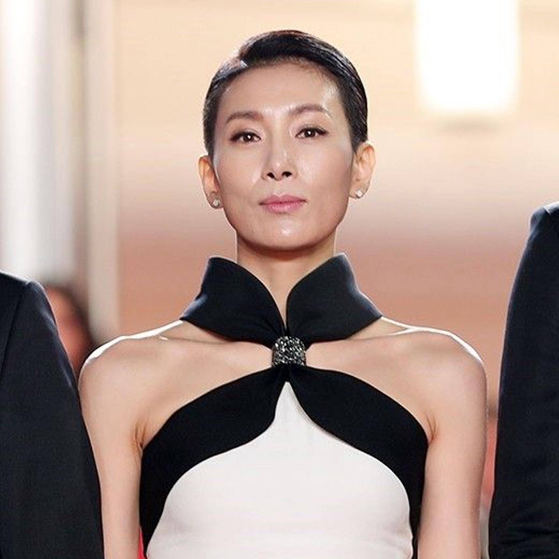 全球十大人间扳手,女人帅起来比男人还狠_克里斯汀_金瑞亨_观众