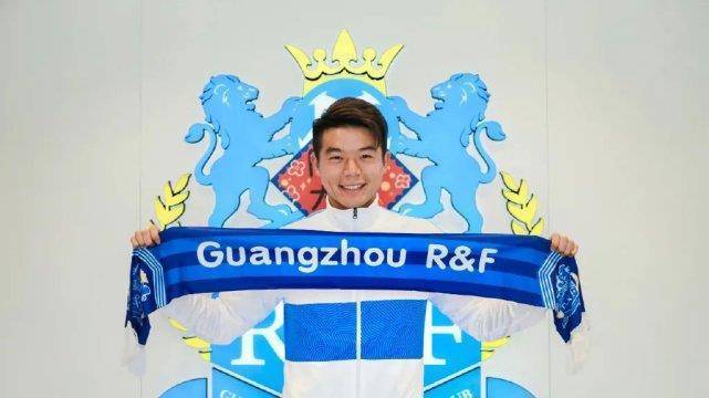 胡睿宝:今年希望证明自己 留洋时的足球氛围让我很震撼_比赛_广州队