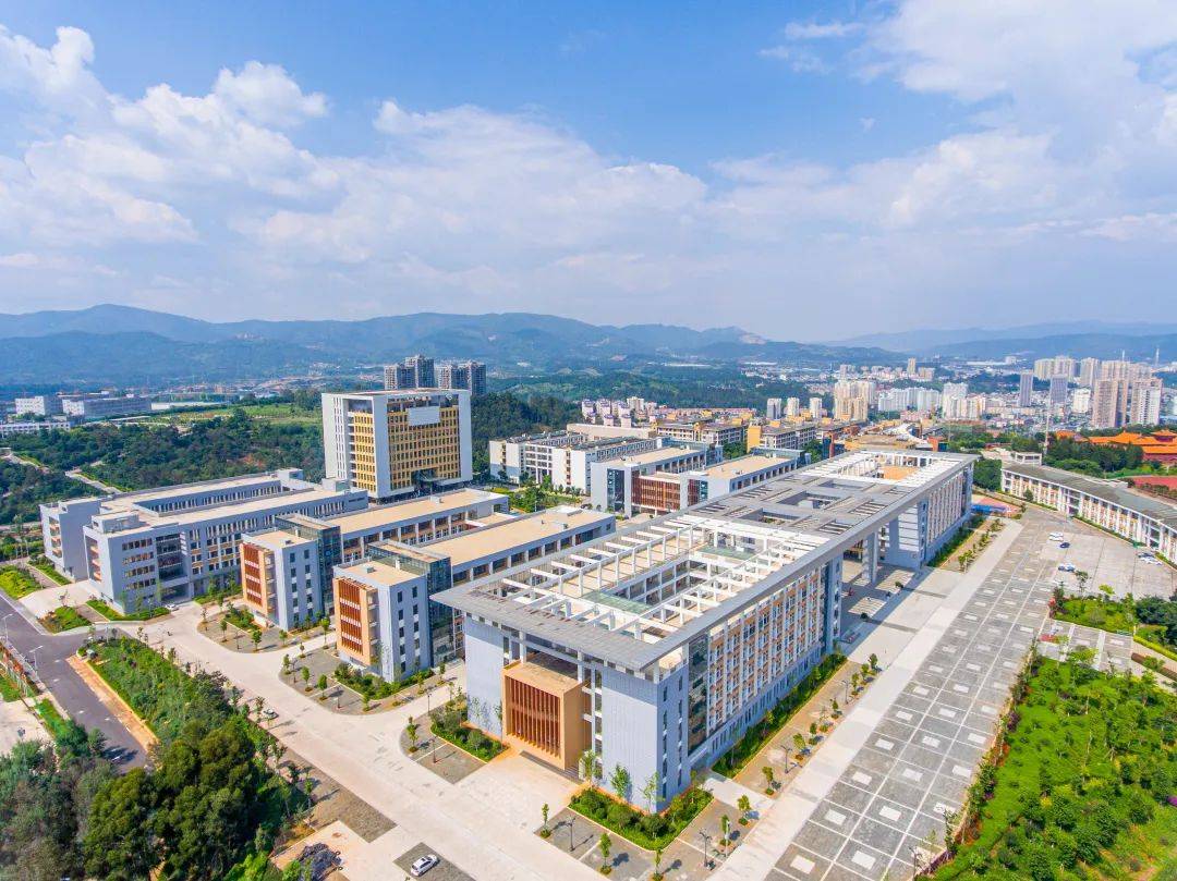 云南技师学院2023年招生简章_合作_人才_校企