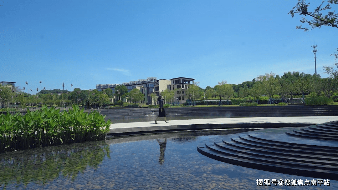 长沙【麓隐青竹湖】售楼处-24小时热线_价格_楼盘详情_装修_设计_生活