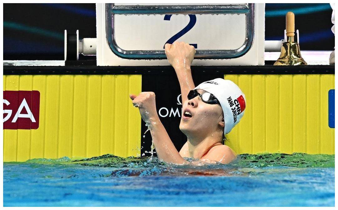 女子100m蝶泳:张雨菲,王一纯 两名中国选手张宇飞和王宜春参加了第三