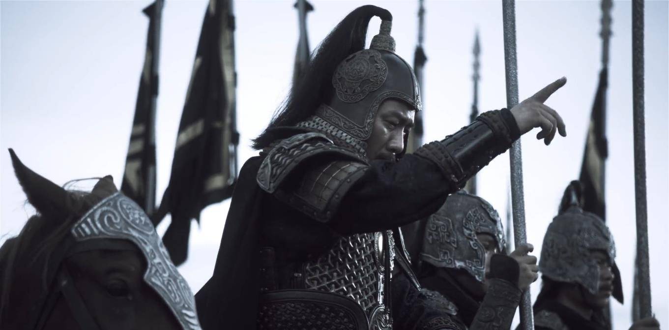 徐骁只能向百姓借锅拿铁朝廷军资匮乏当时北莽蛮子入侵是北凉独有的