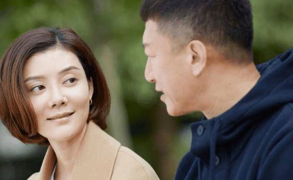 扫黑风暴:孙红雷老婆进组不稀奇,两位"前女友"才让人出戏_先生_江莱