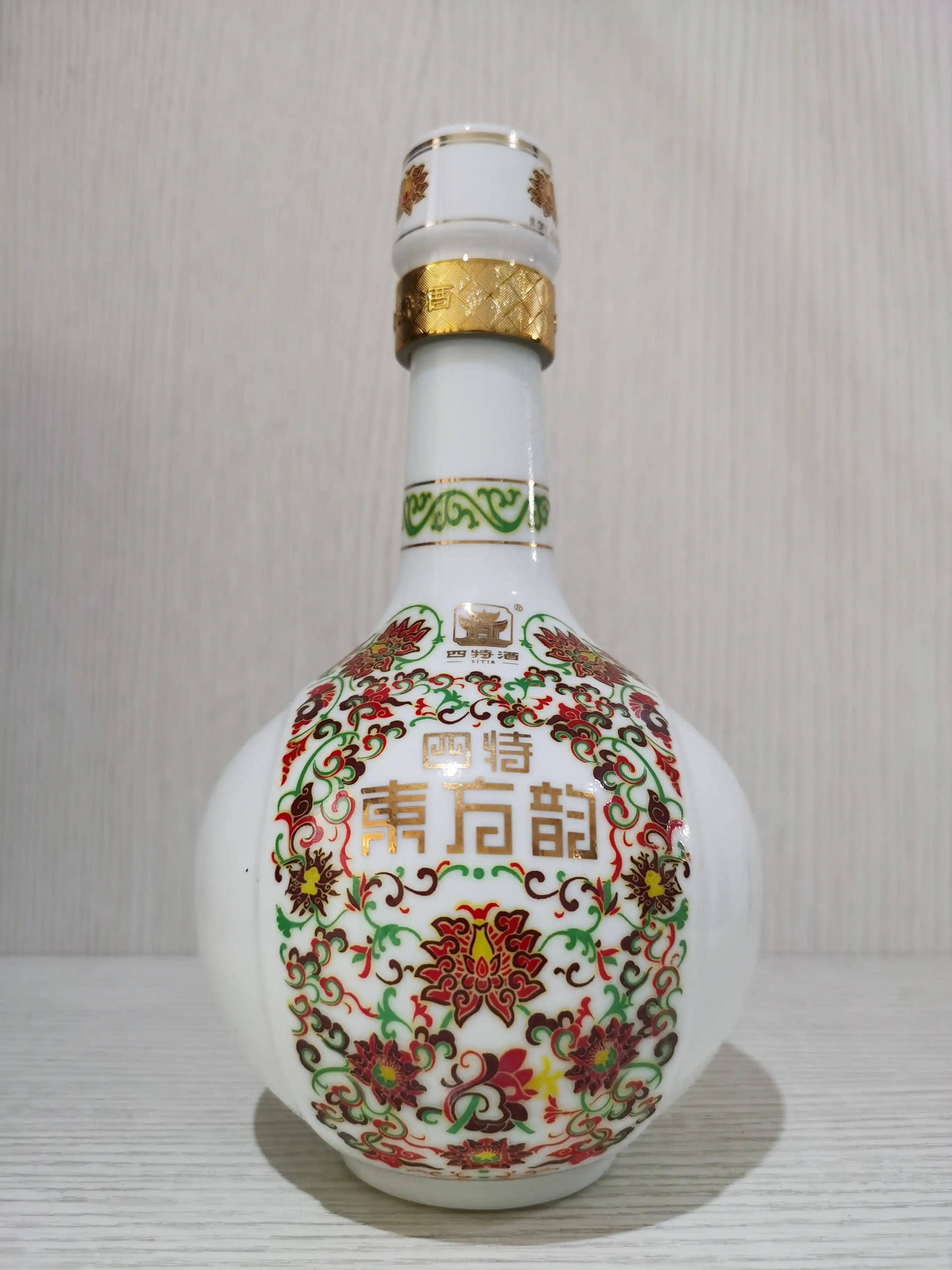 总体来说,四特东方韵弘韵是一款让人喝了一口不想再喝第二口的酒,闻香