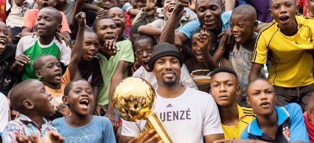 拿冠军奖杯吃饭,鼓励孩子大胆做梦_伊巴卡_雷霆_哈登