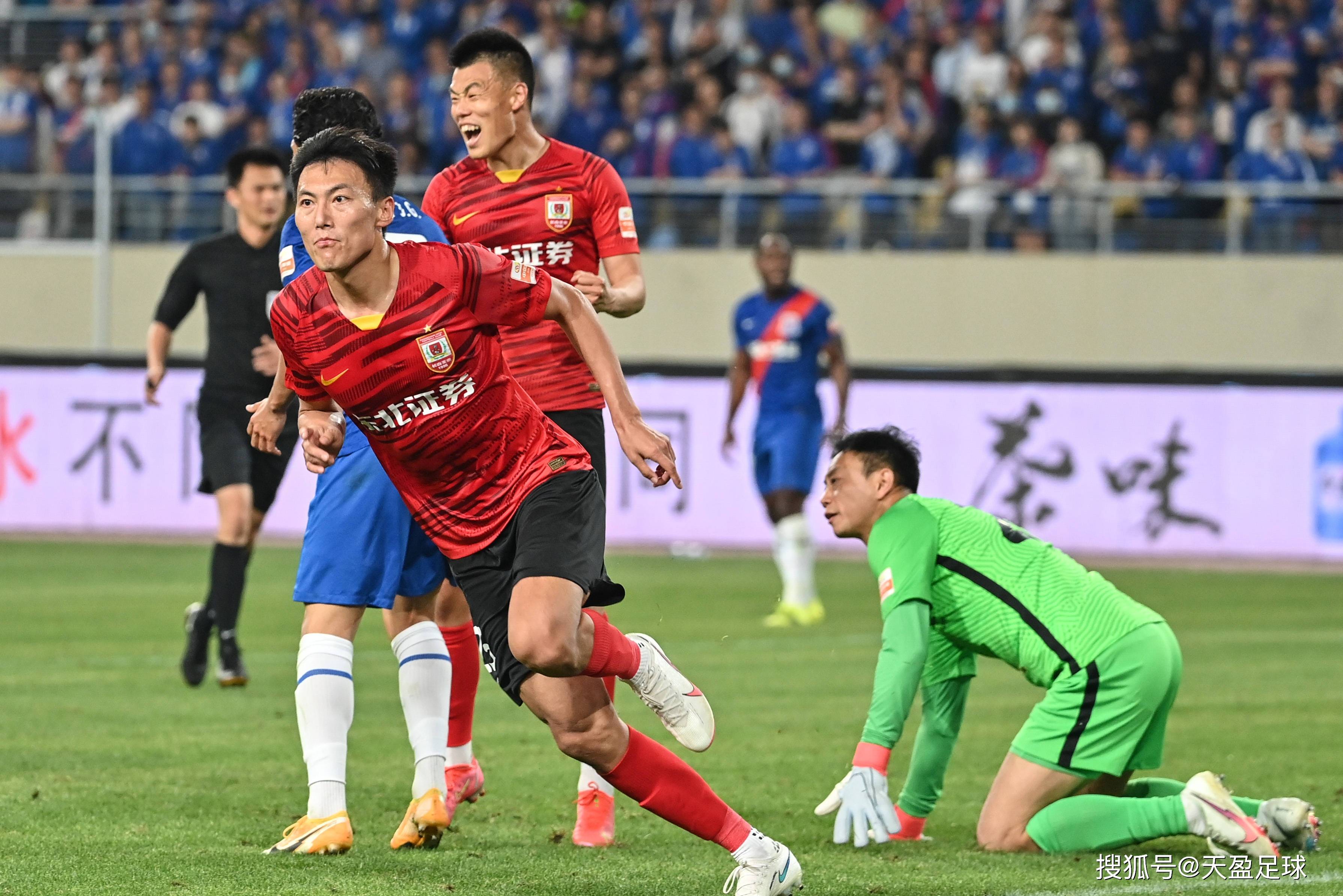 2023赛季中国足协杯1/8决赛:青岛海牛 vs 长春亚泰_伤病_客场_球员