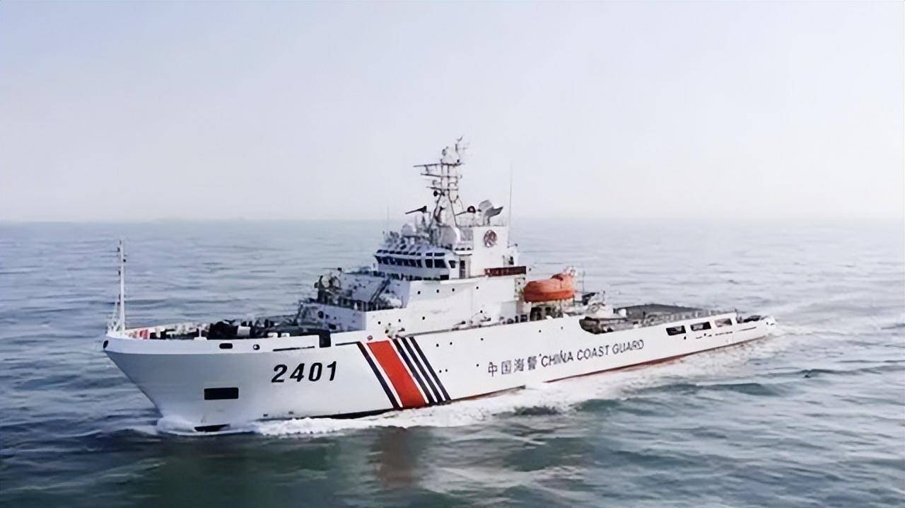 这次为"海洋地质8号"勘探船护航的,是3711和3901海警巡逻舰,其中3901