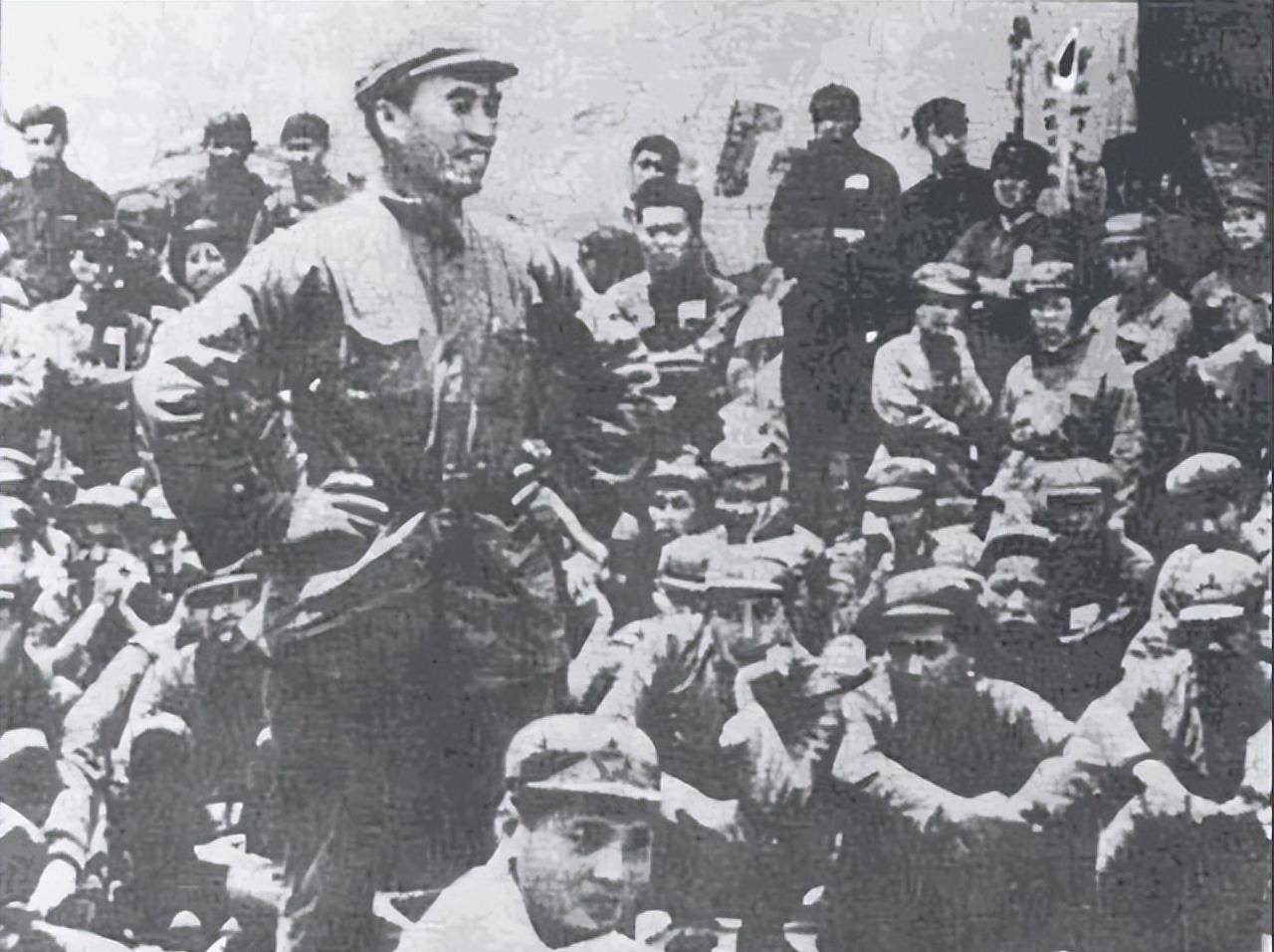 83年,58岁老人来到原二十四军军长墓前:爸爸,这是我第一次叫你_赫光