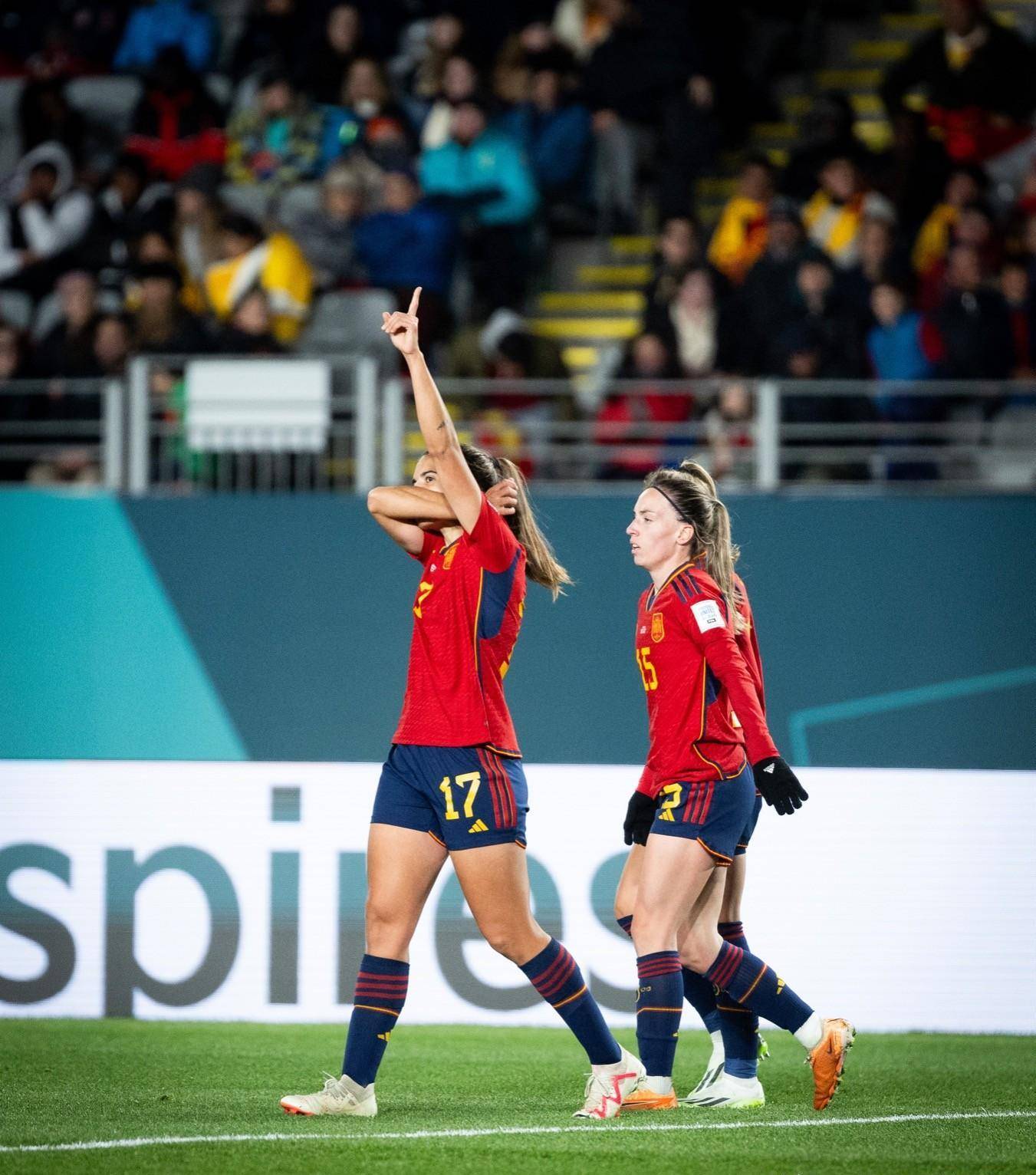 西班牙女足5-0赞比亚,携手国外女足,提前晋级世界杯淘汰赛_埃尔莫索