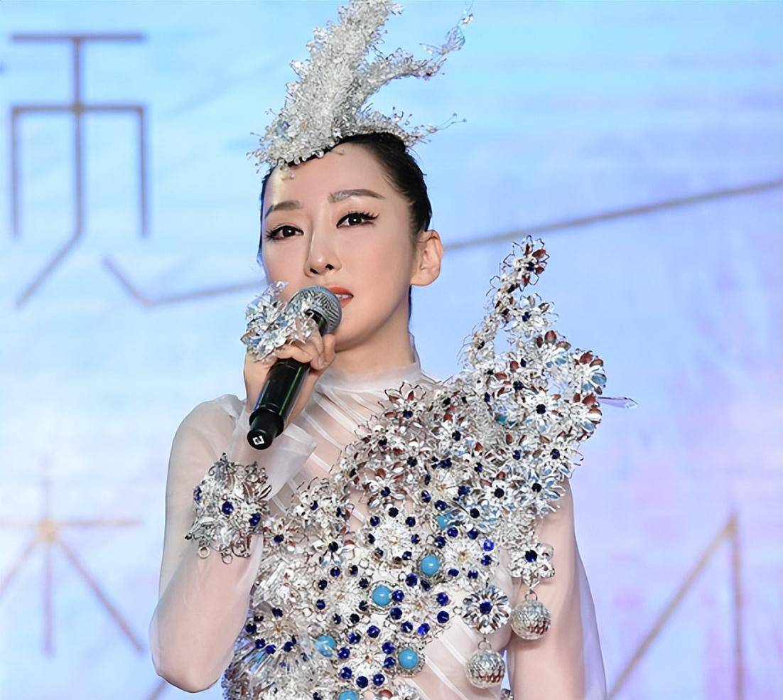 萨顶顶_观众们_节目