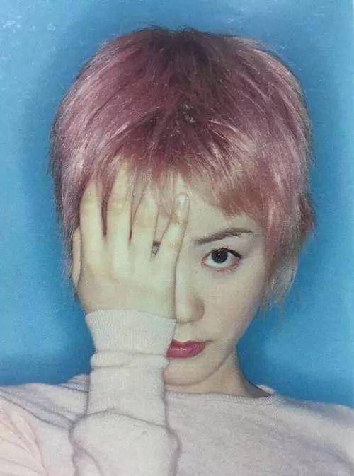 王菲的《红豆》每个人都会唱,你绝对想不到粤语版有多好听_天气_零度