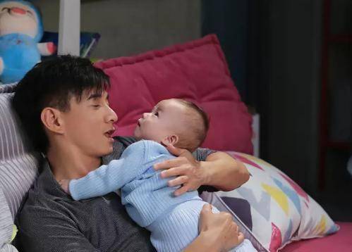 吴奇隆新剧被吐槽太老了,可为了"薛甄珠"还是值得一看的_许娣_先生