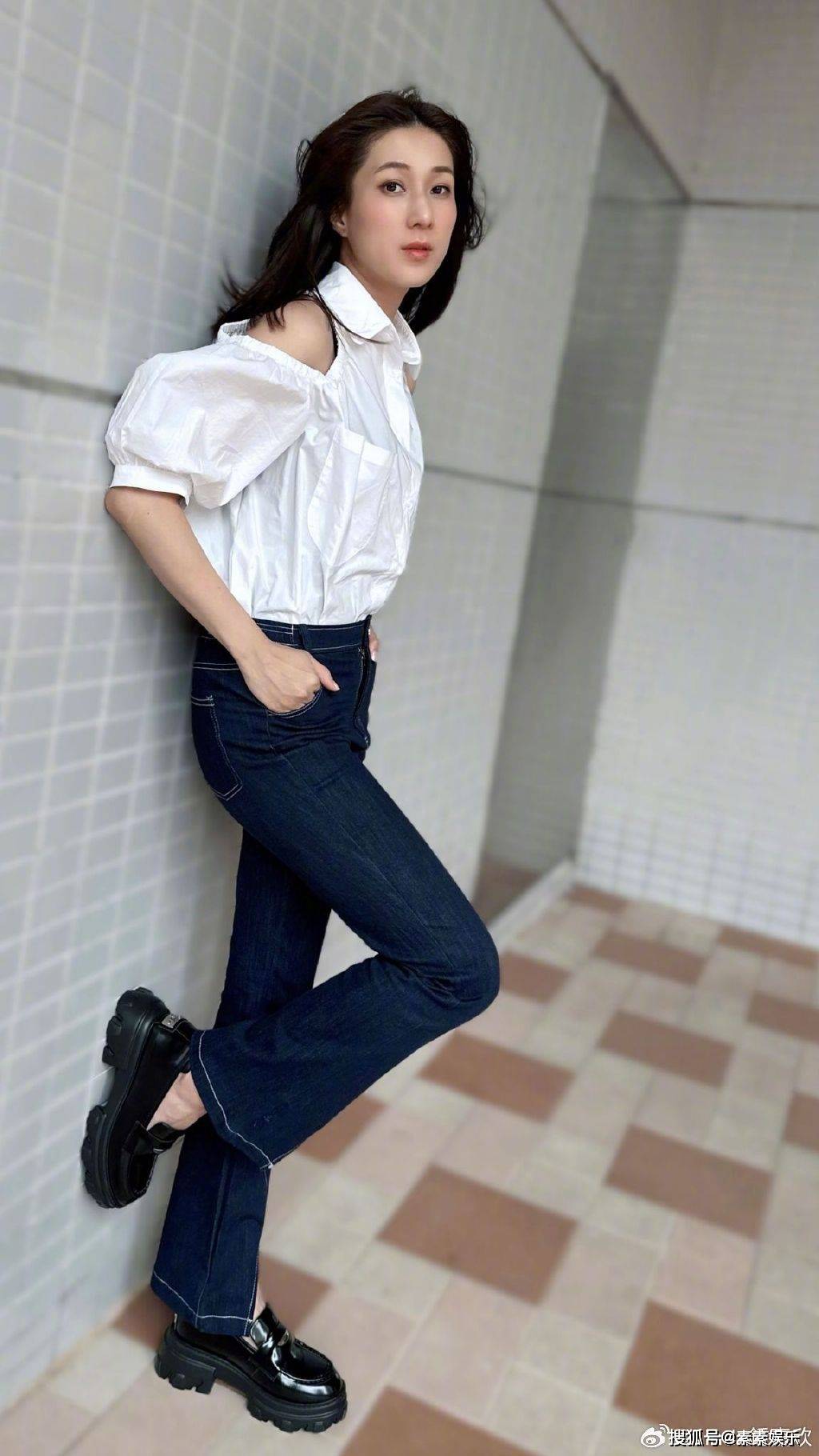 林嘉欣宣布离婚,结束12年的婚姻,夫妻以不好友分居结束感情_袁剑伟