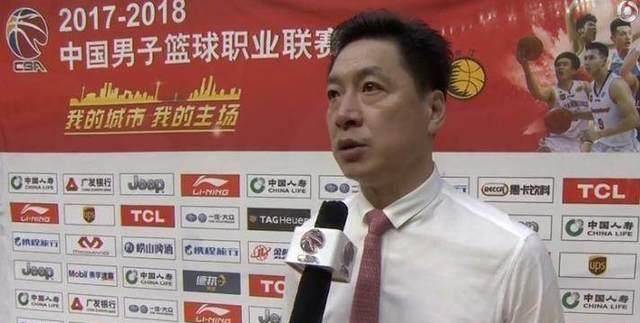 易建联神勇,李春江变阵!