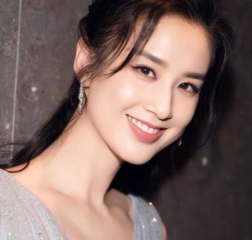 杨子晒女儿杨海润照片,网友惊呼,天哪,比黄圣依还漂亮_女孩_陶虹_显得