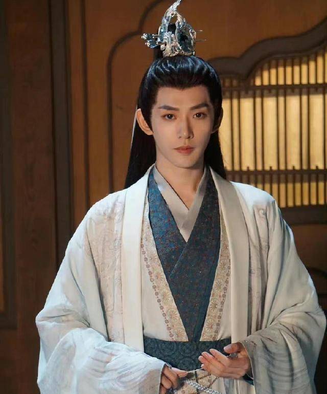 杨洋粉丝败好感,听不进劝告反而怒怼观众,古装还得是天涯四美_演技