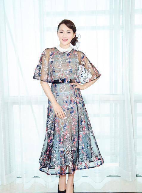 伊能静素颜面对镜头不慌张,坦然接受自己变老事实,毫不做作_网友_年纪