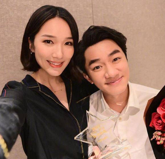 李亚男带女儿游玩,宝宝长得像王祖蓝,怪不得要二胎_网友_活动_人物