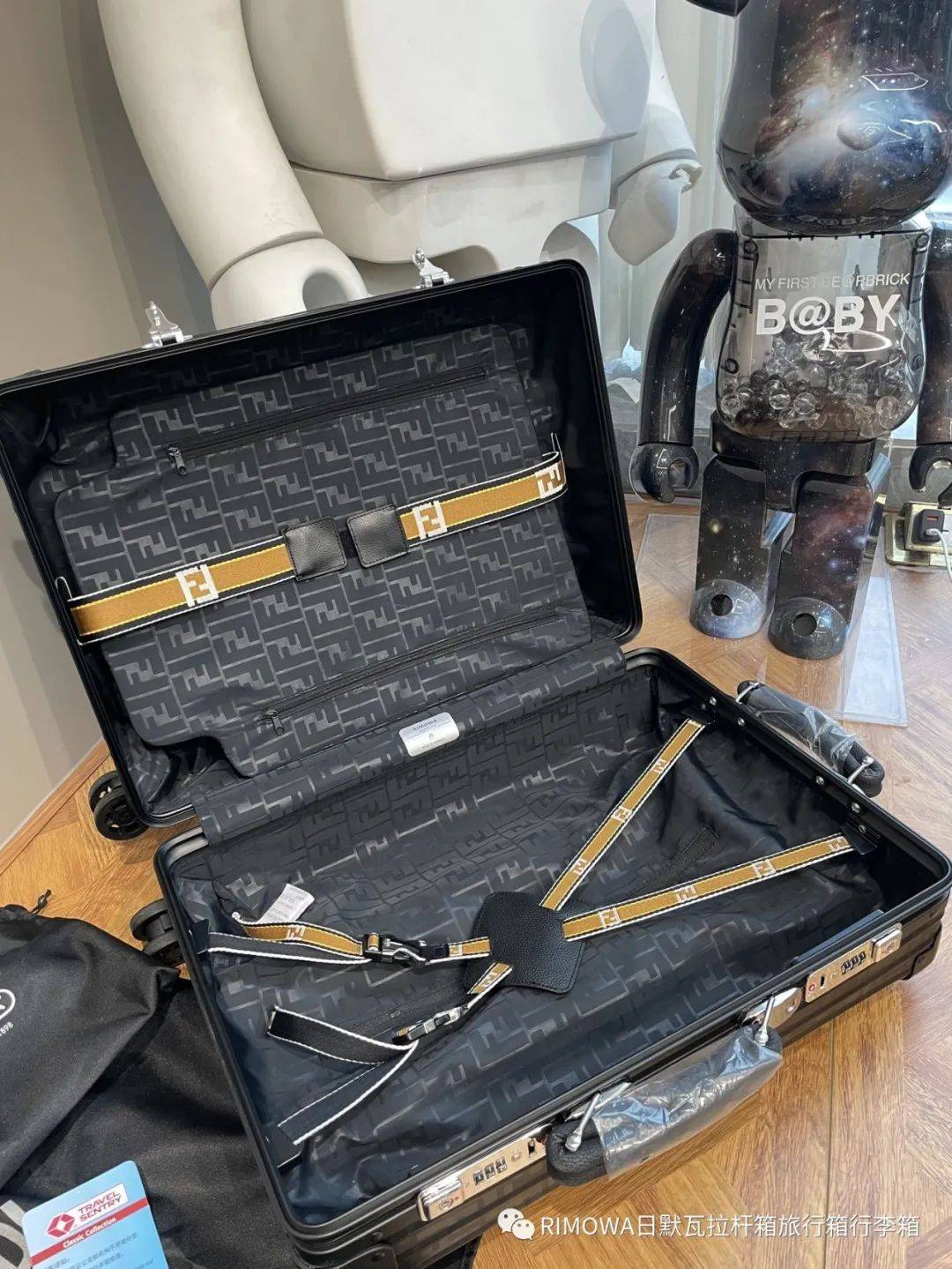 网上所谓日默瓦原单芬迪联名款高仿登机箱真的那么好吗?反正我是服了